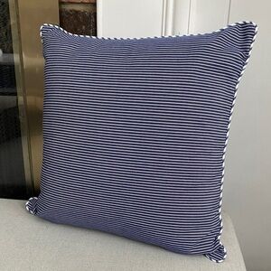 EUC Serena & Lily Perennials Striped Blue White Pillow Cover Feather Pillow